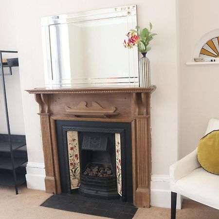 Inviting You To Your Home From Home 10 Minutes From Stratford Westfield London Bagian luar foto